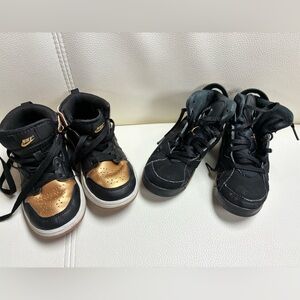Kids Nike size 13c and 12c  Sneakers